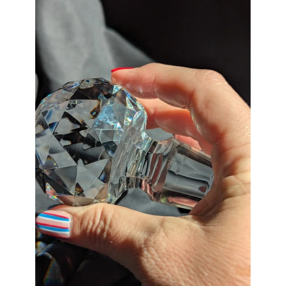 Unbranded elegant faceted